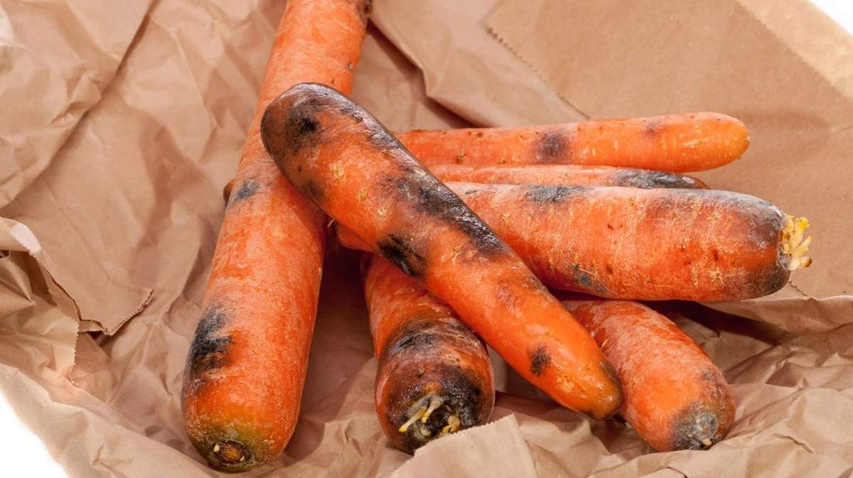 ¿Mandan las zanahorias con manchas negras a la basura? La verdad oculta te sorprenderá