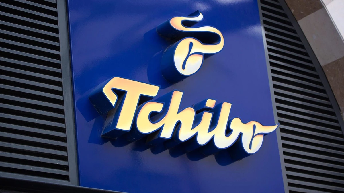 La herramienta de jardín de Tchibo que elimina malas hierbas en segundos