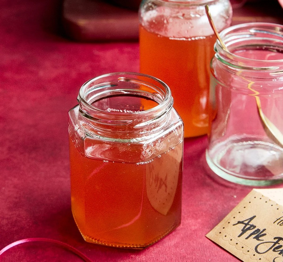 Gelatina de manzana: el postre rápido que te transportará a tu infancia - image 1
