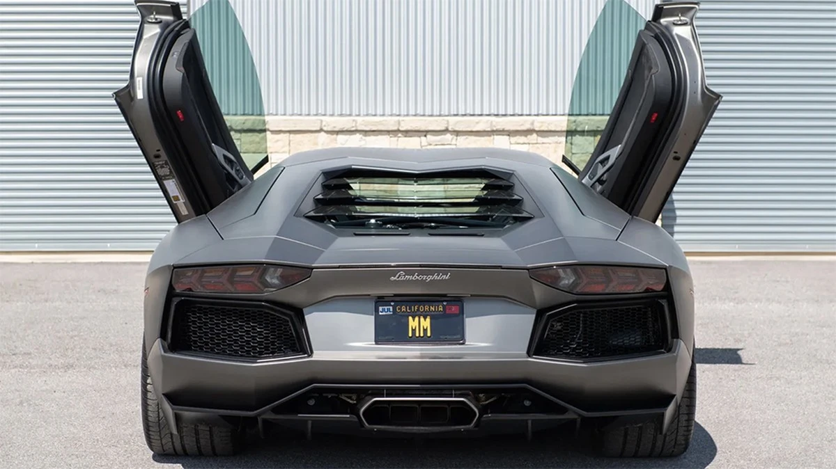 Viktorija Siegel dedica los números de su nuevo SUV a su hija como homenaje único - image 1