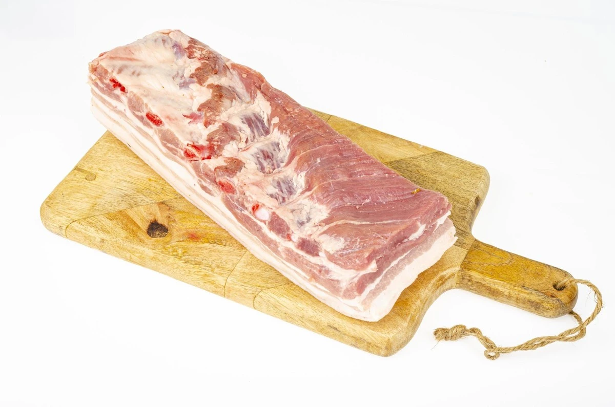 Por qué los cortes más finos y baratos de panceta dan como resultado el mejor tocino que he probado - image 1