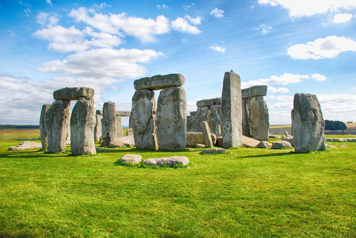 El misterio de Stonehenge: cómo un nuevo pueblo cambió todo en Britannia - image 1