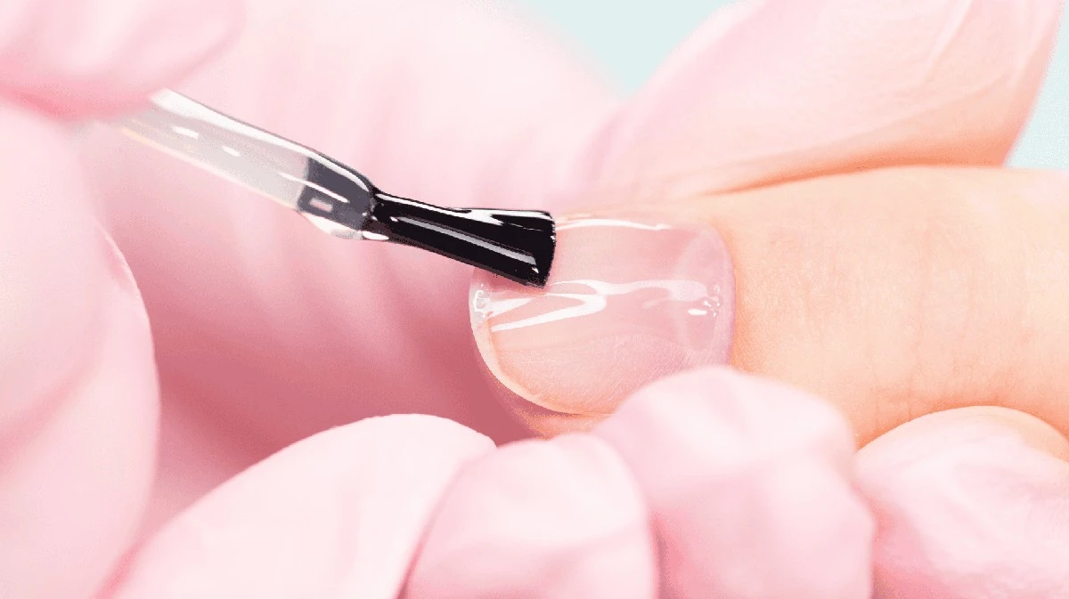 10 usos geniales del esmalte de uñas que cambiarán tu vida en casa