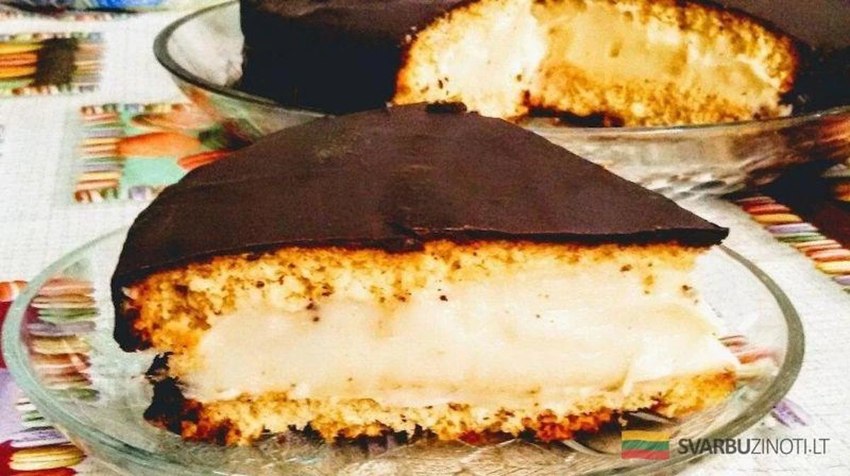 Tortas “Charodijka”: la corteza crujiente que esconde un secreto dulce