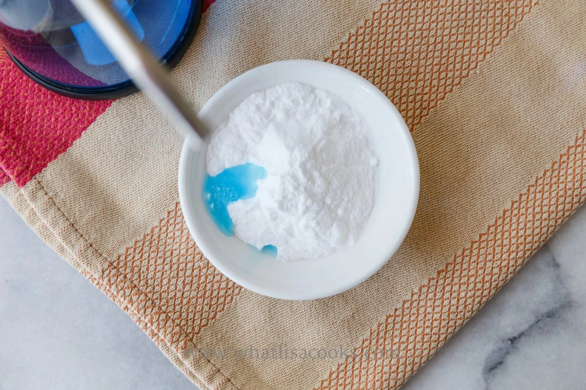 10 usos insospechados del detergente para lavavajillas que cambiarán tu hogar - image 1