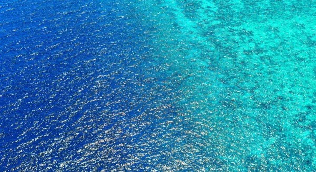 El mar virgen que solotiene aguasas y nada de tierra firme