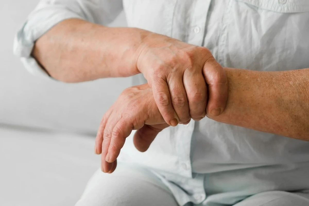 Jugo casero que depura tu cuerpo de ácido úrico en días - image 1