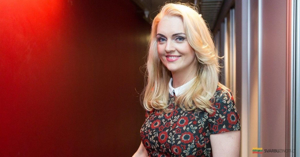 Rūta Ščiogolevaitė: 5 claves de estilo de la estrella lituana que deslumbró en un estreno