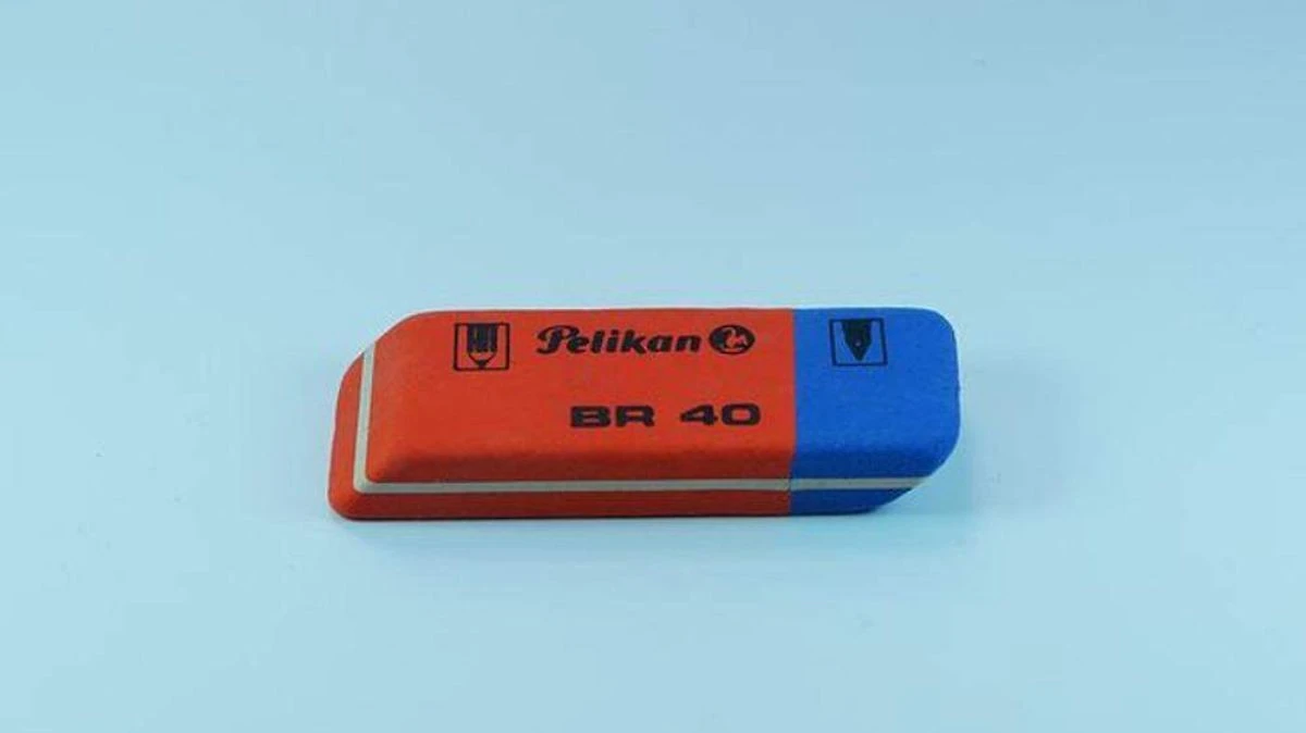 El misterio de la cara azul del borrador: No es solo para lápiz - image 1