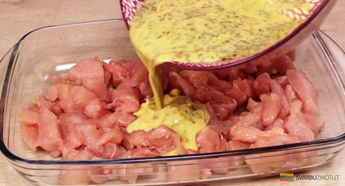 Pollo jugoso en 15 minutos: el truco que pocos cocineros conocen