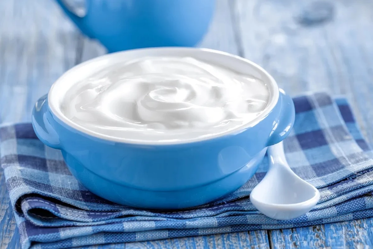 ¿Qué significa soñar con yogur? Descubre los mensajes ocultos y cómo aplicarlos - image 1