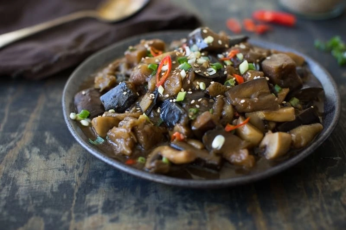 Hornea berenjenas como champiñones: La receta secreta que te sorprenderá - image 1