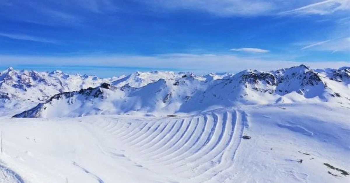Descubren fortificación romana de 2000 años oculta en los Alpes suizos