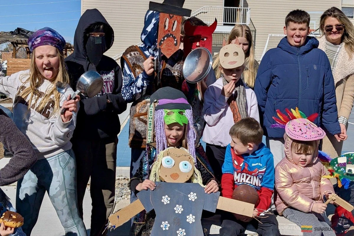 Las tradiciones lituanas cruzan el Atlántico: Užgavėnes se celebra en Colorado al estilo de los abuelos